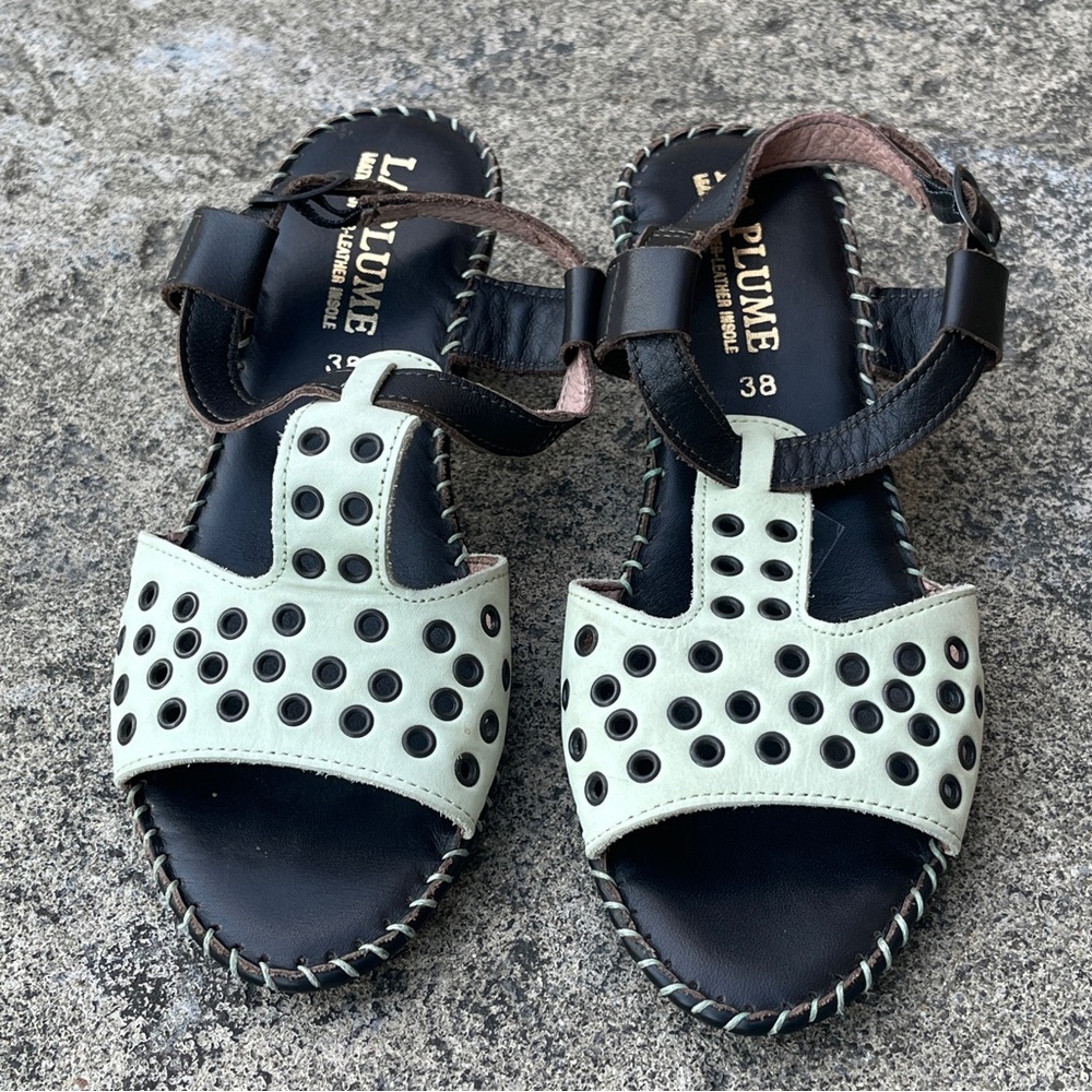 La Plume Slingback Sandals - Size 38  (U.S. 7.5 / 8)